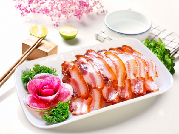服務(wù)距離，健康零危害，加盟零風(fēng)險(xiǎn)就選三零熟食加盟